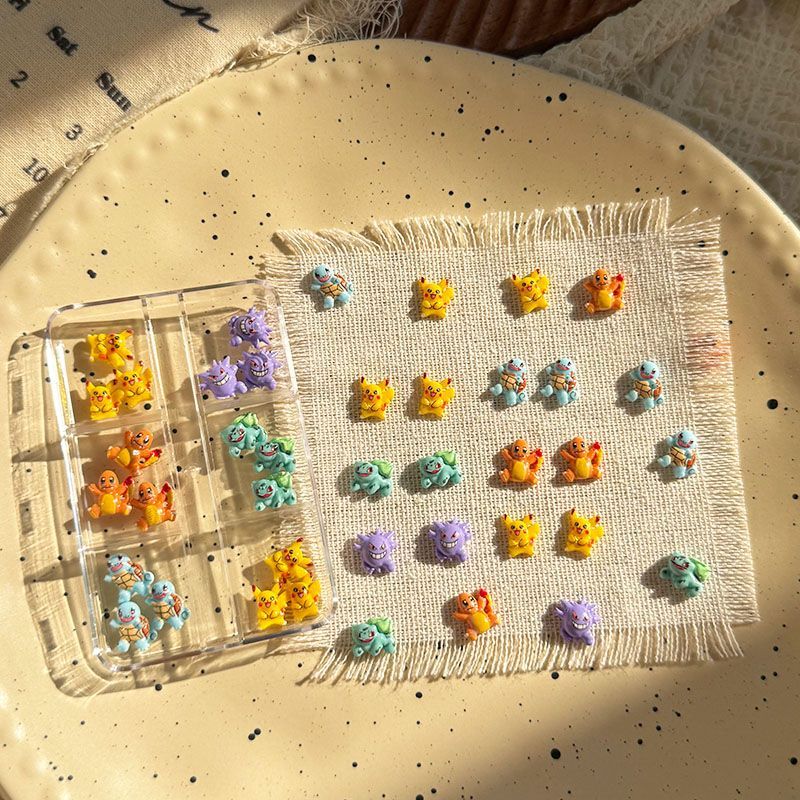 Resin Crafts - Akcesoria do zdobienia paznokci Pokemon, urocze